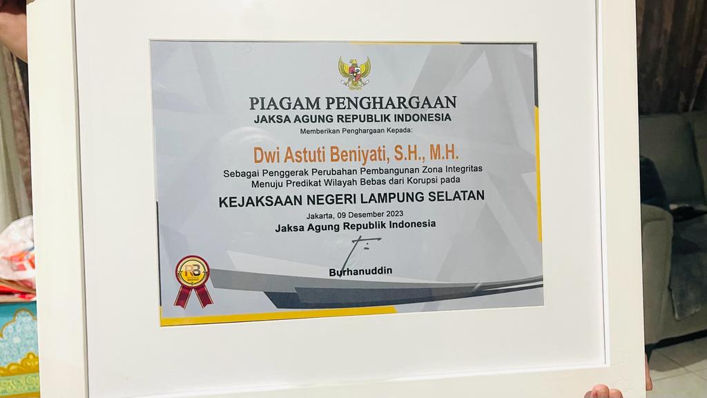 IMG-20231214-WA0062 Bupati Hi. Nanang Ermanto Ucapkan Selamat Kepada KEJARI Lampung Selatan Atas Predikat WBK
