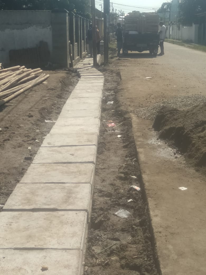 IMG-20240708-WA0022 Pekerjaan U-Ditch di Dusun Cilogo Desa Medangasem Disambut Antusias Warga Setempat
