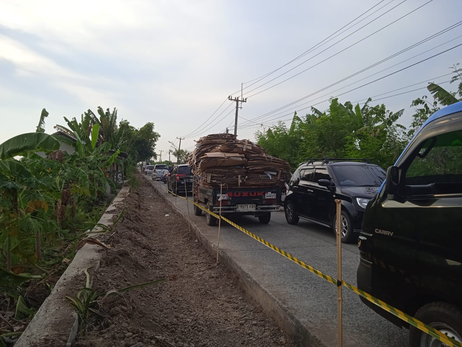 IMG-20241013-WA0009 Pelebaran Jalan Rawamerta Di Apresiasi LSM GMBI Karawang Dan Warga Masyarakat 