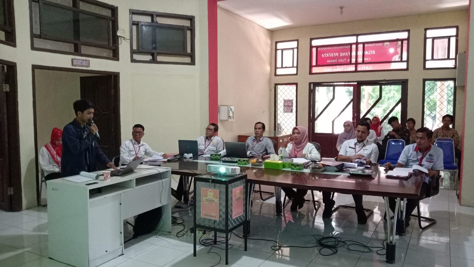 IMG-20231109-WA0057-edited Antusias Peserta LKTI 2023 Lampung Selatan Ikuti Presentasi Di Aula Balitbang Lamsel
